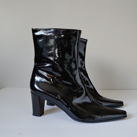 Aquatalia Boots Patent Leather Pointed Toe Block Heel Black Size 9 / 10 - Picture 6 of 15